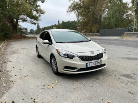 Киа Другая 2013 в Вышгороде на Automoto.ua Белый Киа Другая, объемом двигателя 1.8 л и пробегом 230 тыс. км за 8150 $, фото 1 на Automoto.ua