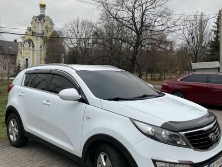 Білий Кіа Інша, об'ємом двигуна 2 л та пробігом 158 тис. км за 13000 $, фото 1 на Automoto.ua