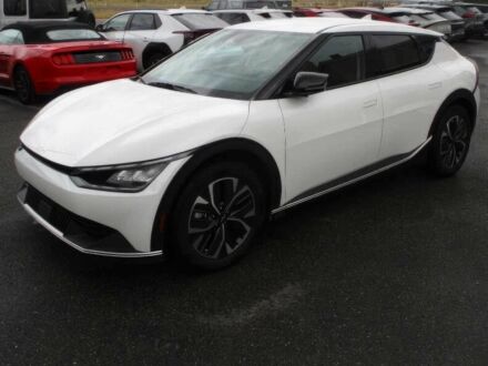 Белый Киа Другая, объемом двигателя 0 л и пробегом 21 тыс. км за 15600 $, фото 1 на Automoto.ua