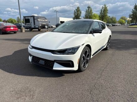 Білий Кіа Інша, об'ємом двигуна 0 л та пробігом 16 тис. км за 18000 $, фото 1 на Automoto.ua
