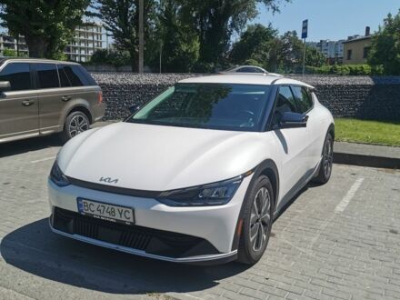 Білий Кіа Інша, об'ємом двигуна 0 л та пробігом 27 тис. км за 25200 $, фото 1 на Automoto.ua