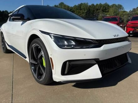 Киа Другая 2023 в Львове на Automoto.ua Белый Киа Другая, объемом двигателя 0 л и пробегом 27 тыс. км за 5500 $, фото 1 на Automoto.ua