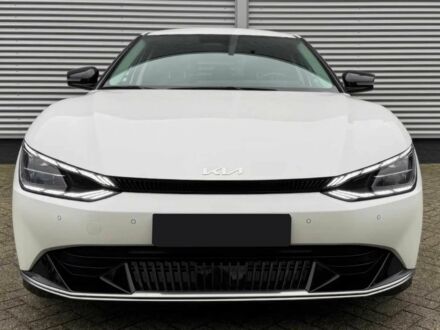 Киа Другая 2024 в Кропивницком (Кировограде) на Automoto.ua Белый Киа Другая, объемом двигателя 0 л и пробегом 5 тыс. км за 18000 $, фото 1 на Automoto.ua