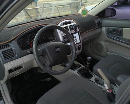 Черный Киа Другая, объемом двигателя 0 л и пробегом 200 тыс. км за 3800 $, фото 4 на Automoto.ua