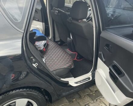 Черный Киа Другая, объемом двигателя 1.4 л и пробегом 179 тыс. км за 4600 $, фото 5 на Automoto.ua