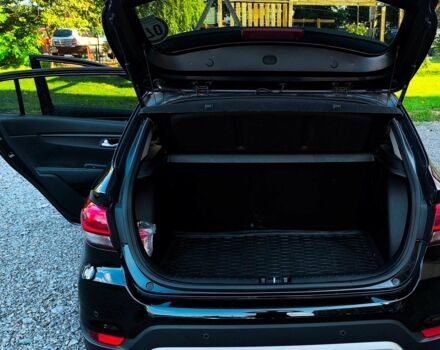 Черный Киа Другая, объемом двигателя 1.59 л и пробегом 68 тыс. км за 14450 $, фото 16 на Automoto.ua