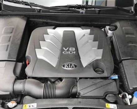 Чорний Кіа Інша, об'ємом двигуна 5 л та пробігом 62 тис. км за 16600 $, фото 22 на Automoto.ua