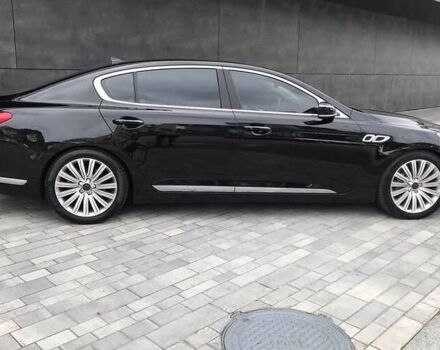 Чорний Кіа Інша, об'ємом двигуна 5 л та пробігом 62 тис. км за 16600 $, фото 2 на Automoto.ua