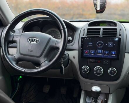 Чорний Кіа Інша, об'ємом двигуна 1.6 л та пробігом 224 тис. км за 4900 $, фото 19 на Automoto.ua