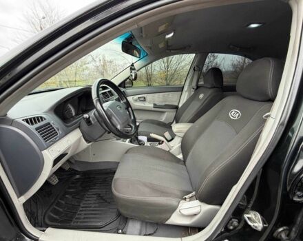 Чорний Кіа Інша, об'ємом двигуна 1.6 л та пробігом 224 тис. км за 4900 $, фото 12 на Automoto.ua