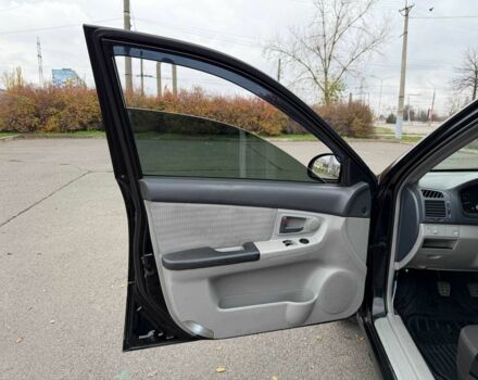 Чорний Кіа Інша, об'ємом двигуна 1.6 л та пробігом 224 тис. км за 4900 $, фото 14 на Automoto.ua