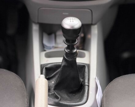 Чорний Кіа Інша, об'ємом двигуна 1.6 л та пробігом 224 тис. км за 4900 $, фото 20 на Automoto.ua