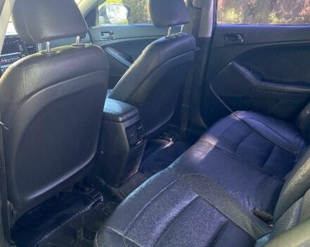 Черный Киа Другая, объемом двигателя 2 л и пробегом 200 тыс. км за 7600 $, фото 14 на Automoto.ua