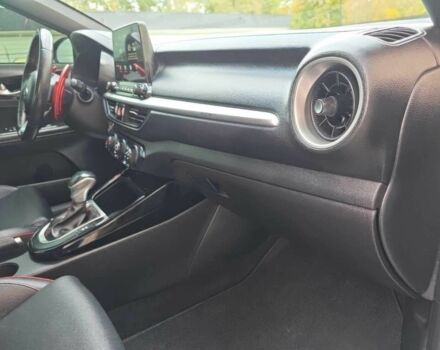 Черный Киа Другая, объемом двигателя 1.6 л и пробегом 28 тыс. км за 13000 $, фото 8 на Automoto.ua