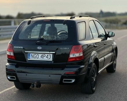 Черный Киа Другая, объемом двигателя 2.5 л и пробегом 291 тыс. км за 2073 $, фото 2 на Automoto.ua