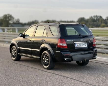 Черный Киа Другая, объемом двигателя 2.5 л и пробегом 291 тыс. км за 2073 $, фото 1 на Automoto.ua