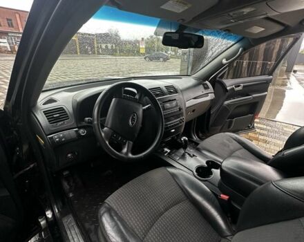 Черный Киа Другая, объемом двигателя 3 л и пробегом 405 тыс. км за 13500 $, фото 3 на Automoto.ua