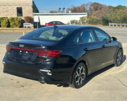 Черный Киа Другая, объемом двигателя 2 л и пробегом 45 тыс. км за 3150 $, фото 6 на Automoto.ua