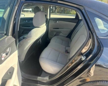 Черный Киа Другая, объемом двигателя 2 л и пробегом 45 тыс. км за 3150 $, фото 10 на Automoto.ua