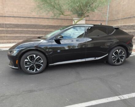 Черный Киа Другая, объемом двигателя 0 л и пробегом 10 тыс. км за 16000 $, фото 3 на Automoto.ua