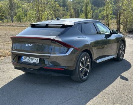 Чорний Кіа Інша, об'ємом двигуна 0 л та пробігом 76 тис. км за 23800 $, фото 3 на Automoto.ua