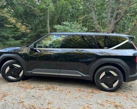 Чорний Кіа Інша, об'ємом двигуна 0 л та пробігом 18 тис. км за 40000 $, фото 12 на Automoto.ua