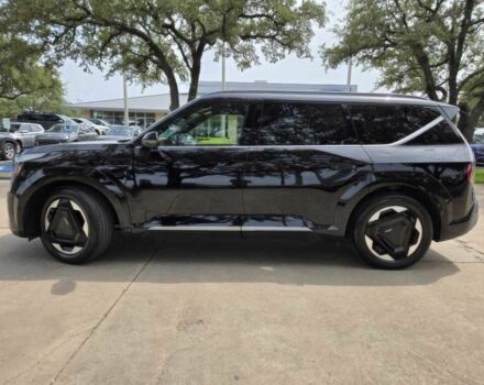 Чорний Кіа Інша, об'ємом двигуна 0 л та пробігом 20 тис. км за 14500 $, фото 2 на Automoto.ua