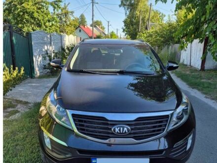 Чорний Кіа Інша, об'ємом двигуна 0 л та пробігом 200 тис. км за 13000 $, фото 1 на Automoto.ua