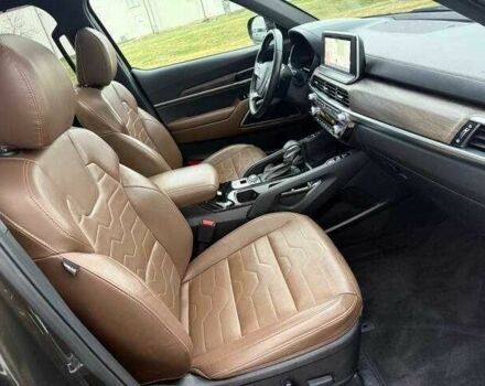 Коричневый Киа Другая, объемом двигателя 3.8 л и пробегом 31 тыс. км за 7900 $, фото 17 на Automoto.ua