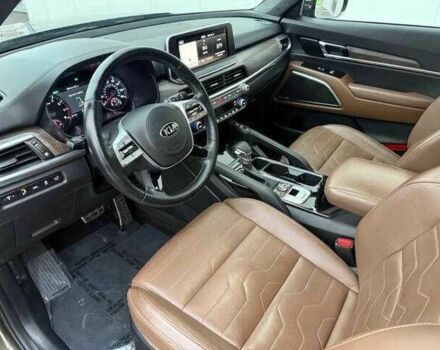 Коричневый Киа Другая, объемом двигателя 3.8 л и пробегом 31 тыс. км за 7900 $, фото 8 на Automoto.ua