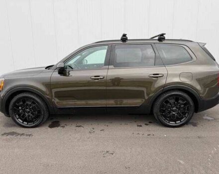 Коричневый Киа Другая, объемом двигателя 3.8 л и пробегом 31 тыс. км за 7900 $, фото 4 на Automoto.ua