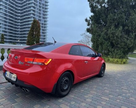 Красный Киа Другая, объемом двигателя 2 л и пробегом 165 тыс. км за 9700 $, фото 8 на Automoto.ua