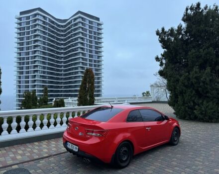 Красный Киа Другая, объемом двигателя 2 л и пробегом 165 тыс. км за 9700 $, фото 1 на Automoto.ua