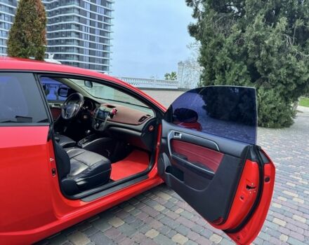 Красный Киа Другая, объемом двигателя 2 л и пробегом 165 тыс. км за 9700 $, фото 10 на Automoto.ua