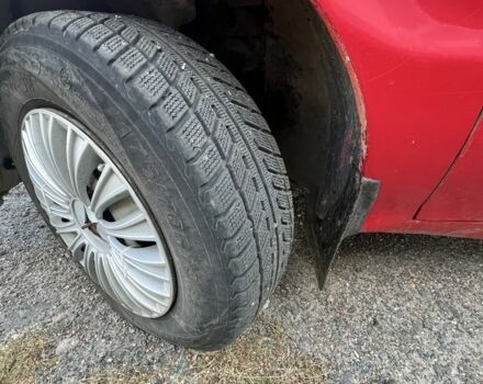 Красный Киа Другая, объемом двигателя 1.5 л и пробегом 245 тыс. км за 1100 $, фото 2 на Automoto.ua