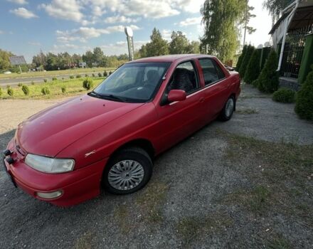 Красный Киа Другая, объемом двигателя 1.5 л и пробегом 245 тыс. км за 1100 $, фото 1 на Automoto.ua