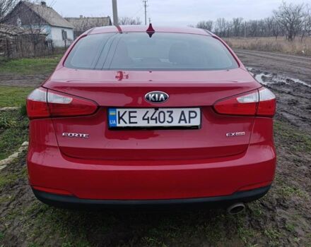 Красный Киа Другая, объемом двигателя 2 л и пробегом 200 тыс. км за 8500 $, фото 1 на Automoto.ua