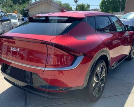 Червоний Кіа Інша, об'ємом двигуна 0 л та пробігом 25 тис. км за 21900 $, фото 4 на Automoto.ua