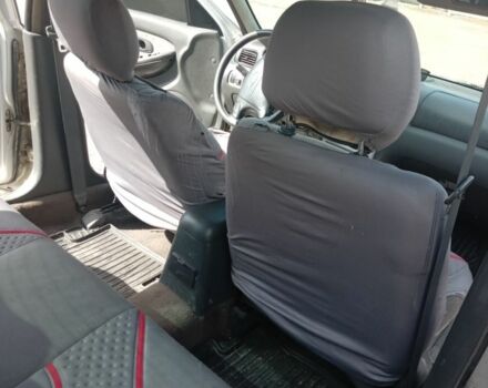 Серый Киа Другая, объемом двигателя 2 л и пробегом 230 тыс. км за 2200 $, фото 1 на Automoto.ua