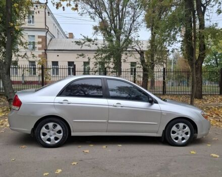 Киа Другая 2008 в Днепре (Днепропетровске) на Automoto.ua Серый Киа Другая, объемом двигателя 1.6 л и пробегом 100 тыс. км за 3600 $, фото 3 на Automoto.ua