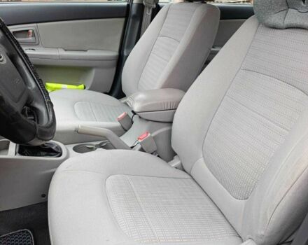 Серый Киа Другая, объемом двигателя 1.6 л и пробегом 200 тыс. км за 4100 $, фото 11 на Automoto.ua