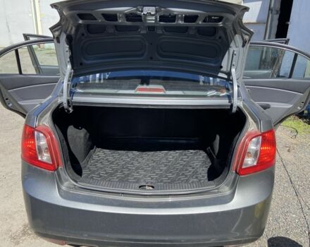 Серый Киа Другая, объемом двигателя 1.4 л и пробегом 196 тыс. км за 6500 $, фото 11 на Automoto.ua