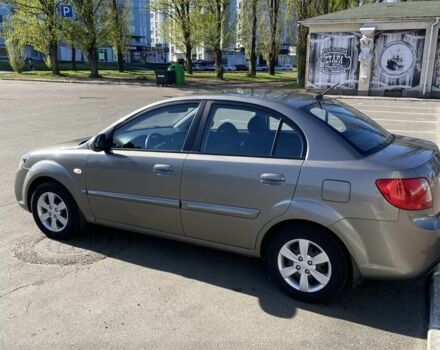 Серый Киа Другая, объемом двигателя 1.4 л и пробегом 196 тыс. км за 6500 $, фото 1 на Automoto.ua