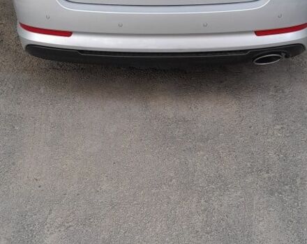 Серый Киа Другая, объемом двигателя 2 л и пробегом 200 тыс. км за 9000 $, фото 2 на Automoto.ua