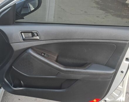 Сірий Кіа Інша, об'ємом двигуна 2 л та пробігом 260 тис. км за 7500 $, фото 18 на Automoto.ua