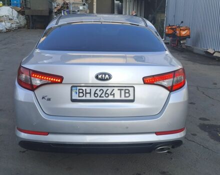 Сірий Кіа Інша, об'ємом двигуна 2 л та пробігом 260 тис. км за 7500 $, фото 4 на Automoto.ua