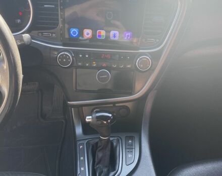 Серый Киа Другая, объемом двигателя 2 л и пробегом 191 тыс. км за 7300 $, фото 14 на Automoto.ua