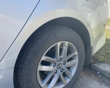 Серый Киа Другая, объемом двигателя 2 л и пробегом 191 тыс. км за 7300 $, фото 9 на Automoto.ua