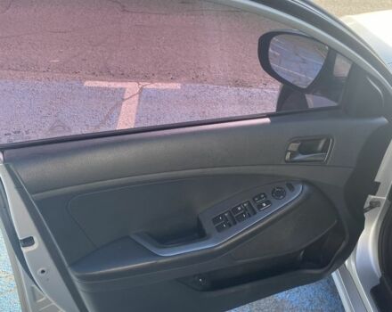 Серый Киа Другая, объемом двигателя 2 л и пробегом 191 тыс. км за 7300 $, фото 10 на Automoto.ua