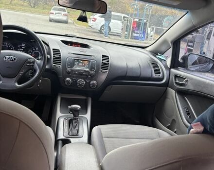 Серый Киа Другая, объемом двигателя 1.8 л и пробегом 217 тыс. км за 8000 $, фото 3 на Automoto.ua